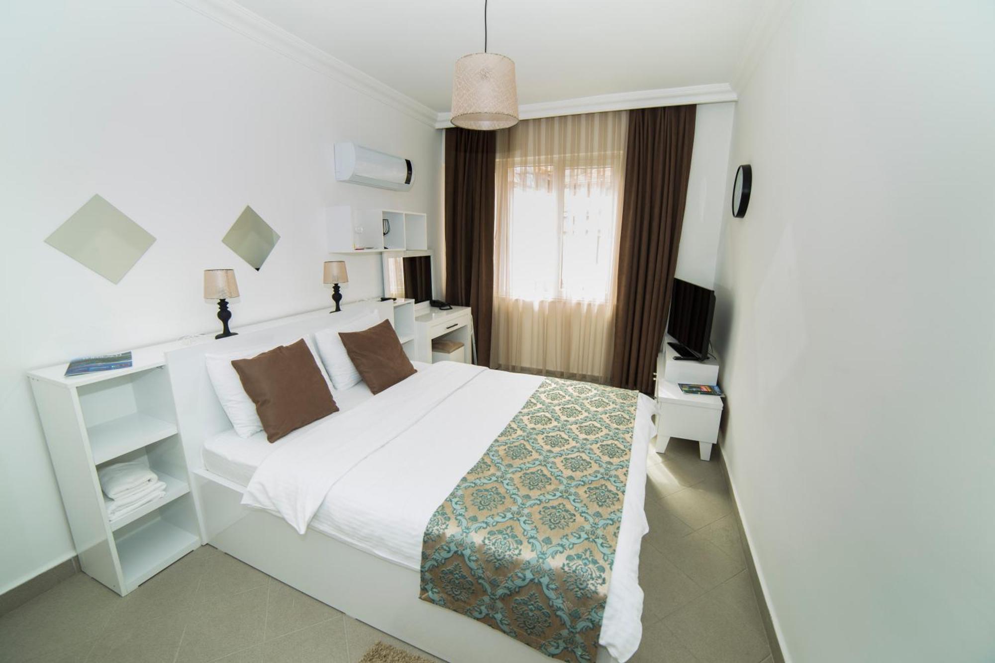 Downtown Fethiye Suites Kültér fotó